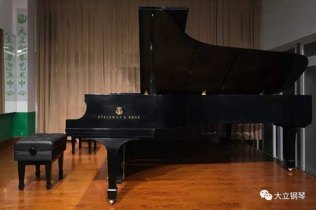 ( steinway c227) 在施坦威在其家族产品里,均以顶级质量见长,得益于
